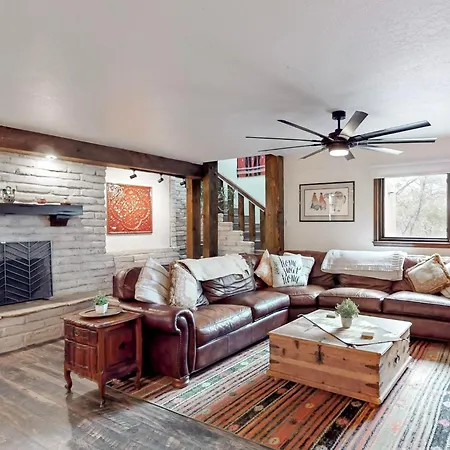 Villa Tranquil Trails -Quiet Area - Pet Friendly - By I-40
